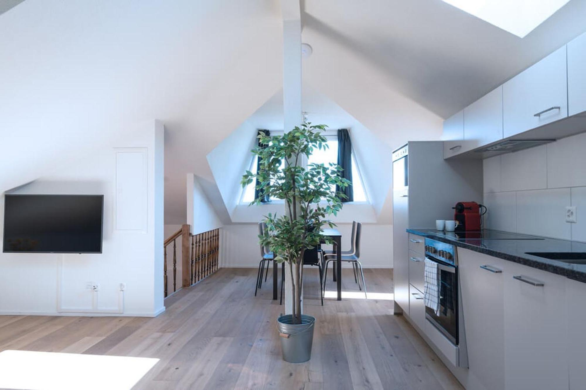 Hitrental Wiedikon Apartments Цюрих Екстериор снимка